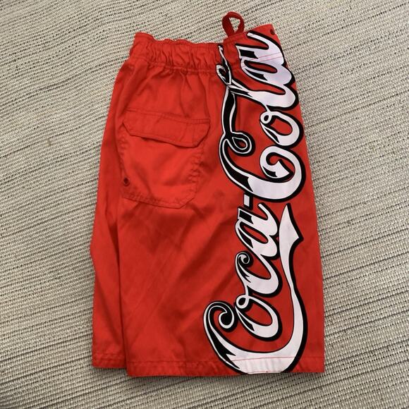 Coca-Cola Board Shorts Mens Small (28-30) Red Black Swim Trunks Logo Polyester - Picture 6 of 6